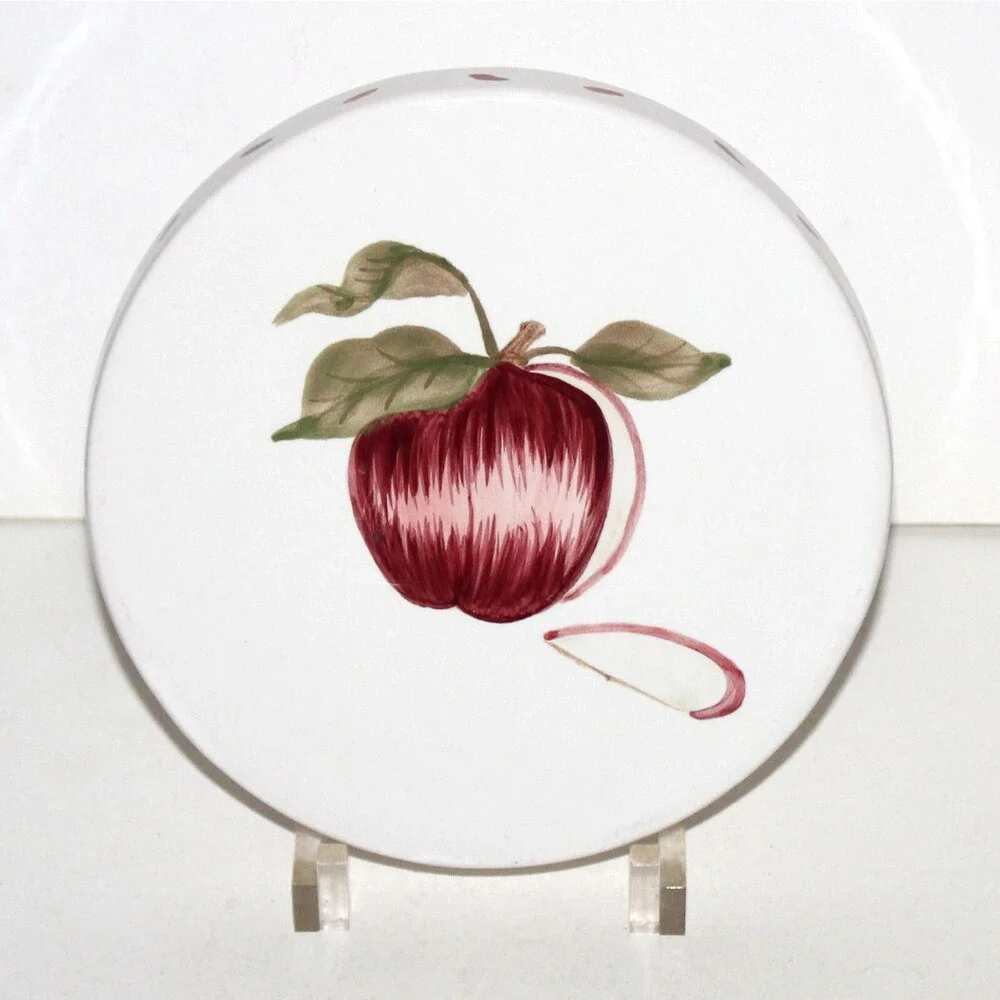 Williams Sonoma Ceramic Trivet Red Apple white round WSO84 orchard dish